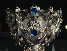 LOL迎(yíng)来重大爆料！拳頭(tóu)官(guān)方透露，LCK明(míng)年的比赛，教练或参与指挥