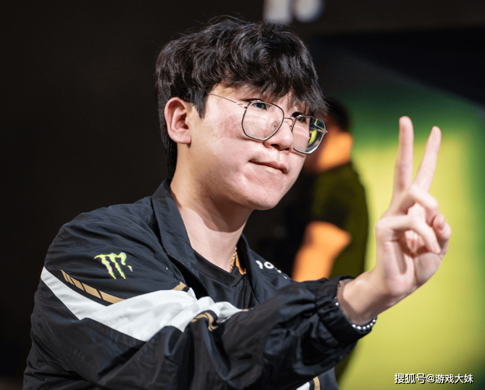 Msi分均输出历史排行榜(bǎng)，JKL排名第一，力壓(yā)ELK和ruler