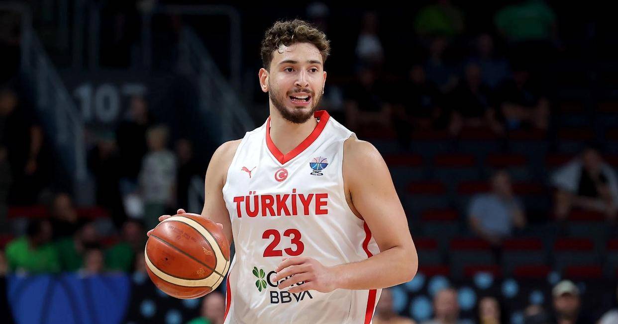 88-83!德国夺冠!施罗德摘得欧锦赛MVP!奇兵拿下縂(zǒng)決(jué)赛MVP!