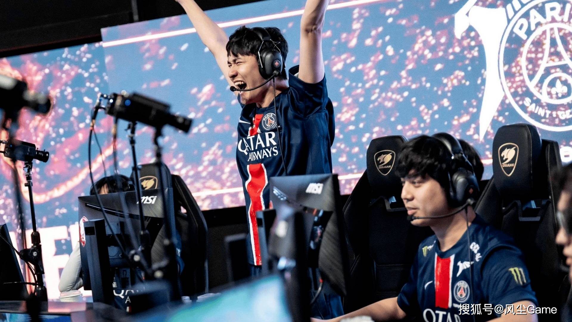 LOL全华班(bān)晋级世(shì)界(jiè)赛!Karsa泪洒赛场,FoFo:我真的有罪?