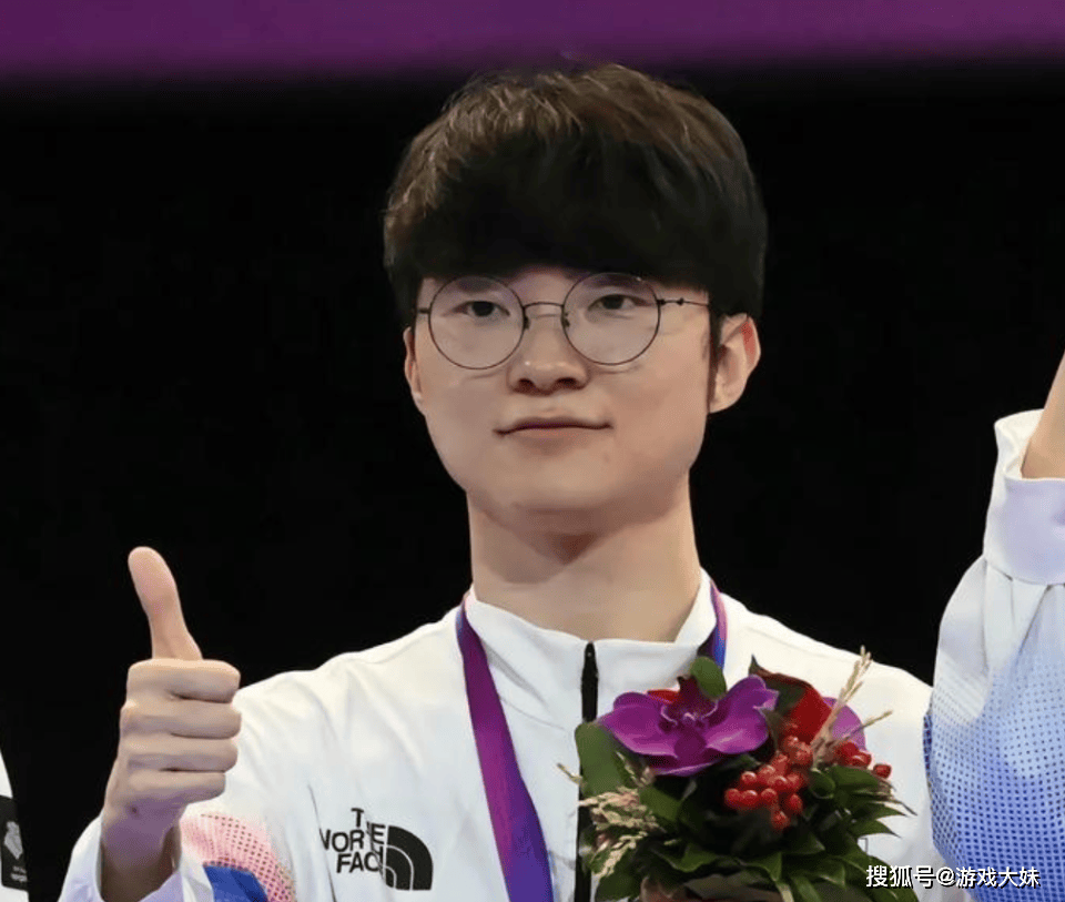 不愧(kuì)是最(zuì)重视电竞的國(guó)家(jiā),韓(hán)國(guó)高一课本更新,将亚运会LOL写进教材