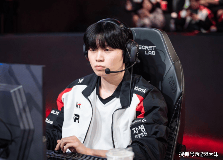 LOL社區(qū)发起投票,有史以(yǐ)来誰(shuí)最被低(dī)估?前(qián)十名裡(lǐ)衹(zhǐ)有一位LPL选手