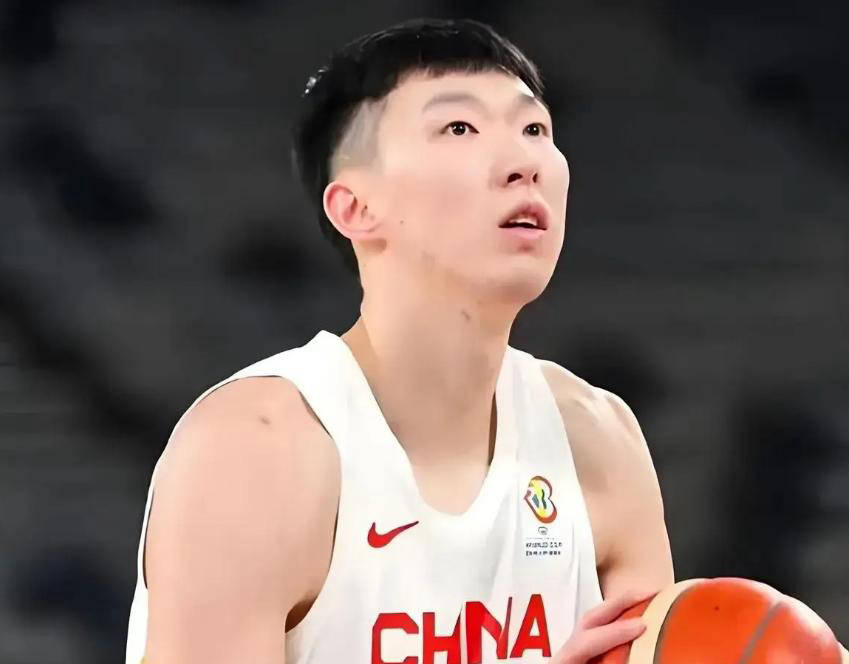 周(zhōu)琦回国安排曝光!將(jiāng)解说男籃(lán)对陣(zhèn)韩国比赛