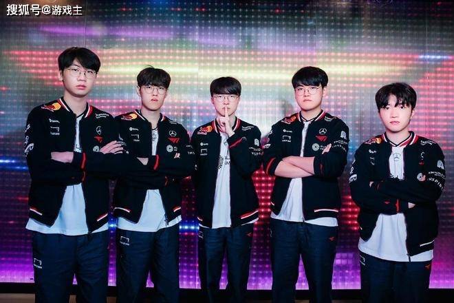 英(yīng)雄(xióng)联盟(méng)S15世界(jiè)賽(sài)晋级分析,十二(èr)支(zhī)确定(dìng)名额,只有LPL打冒泡賽(sài)