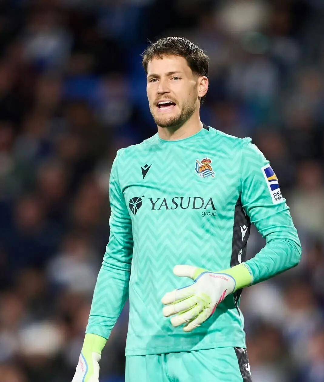 西(xī)班牙最(zuì)新(xīn)26人阵容!羅(luó)德里、卡瓦哈(hā)尔歸(guī)来!最(zuì)强战队!