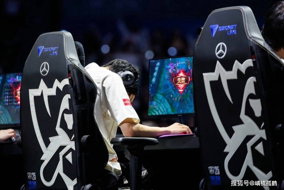 LOL比赛设置局内戰(zhàn)术暂停？为什么我觉得此擧(jǔ)很抽象(xiàng)，不可行！