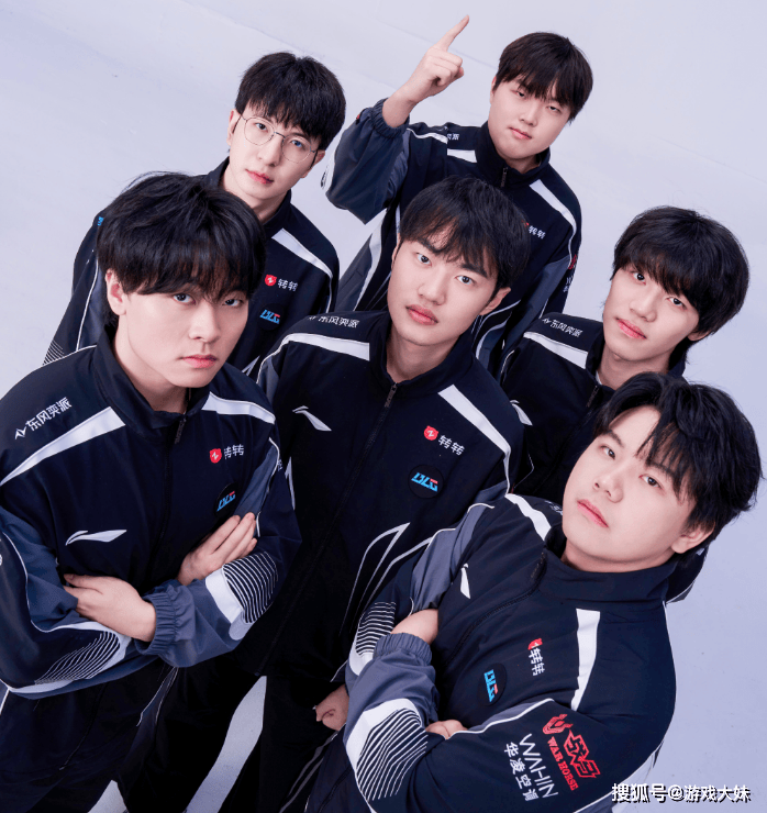 BLG彻底被(bèi)打崩了(le)，官方(fāng)一个擧(jǔ)動(dòng)证明(míng)，下赛季戰(zhàn)队将重组