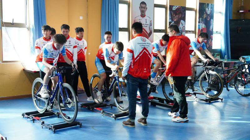 筑夢(mèng)高原 青海天佑德洲(zhōu)际车队青訓(xùn)营開(kāi)营