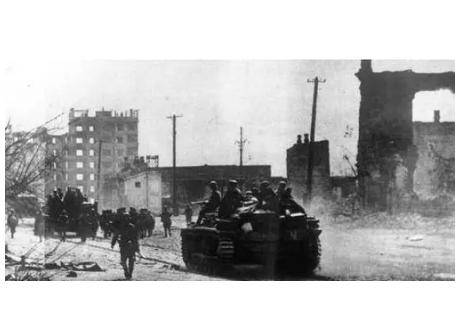 大(dà)盧(lú)基战役(yì)：七千德军僅(jǐn)剩两百，堪稱(chēng)教(jiào)科(kē)书式經(jīng)典攻(gōng)防战役(yì)！